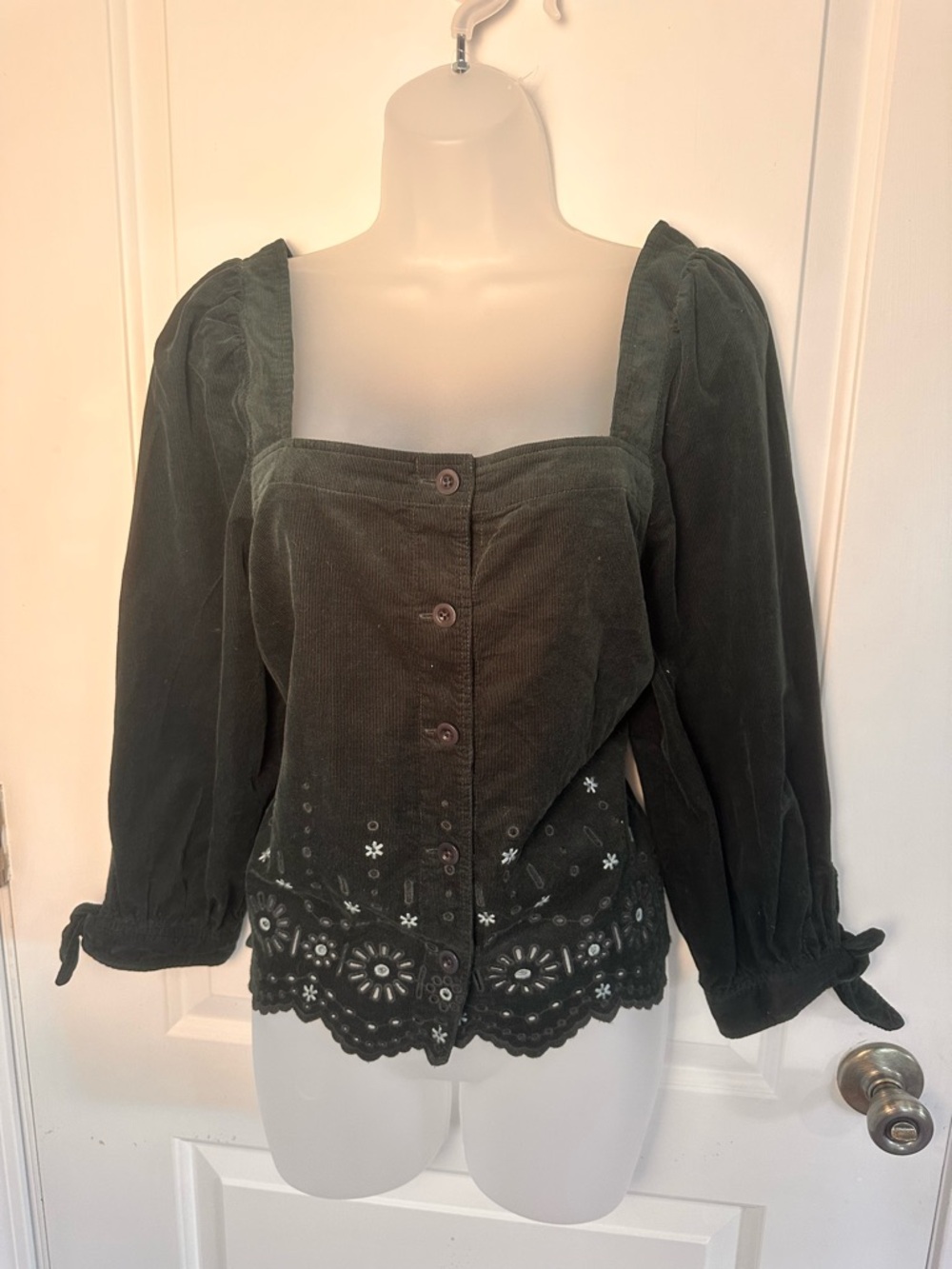 ✨ Madewell Corduroy Embroidered Top Puff Sleeve Cottagecore M ✨